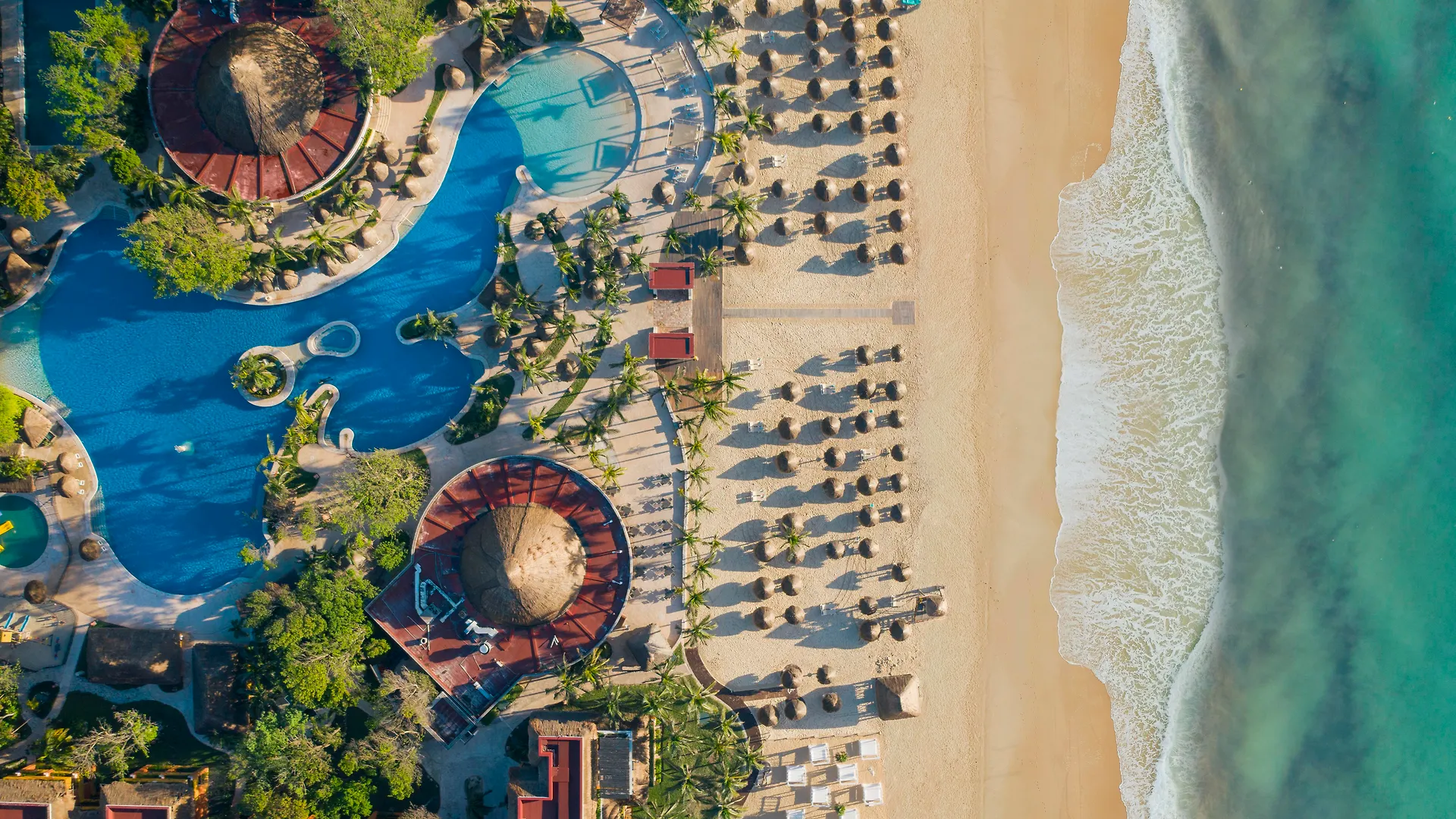 ホテル Iberostar Waves Quetzal プレヤデルカーメン