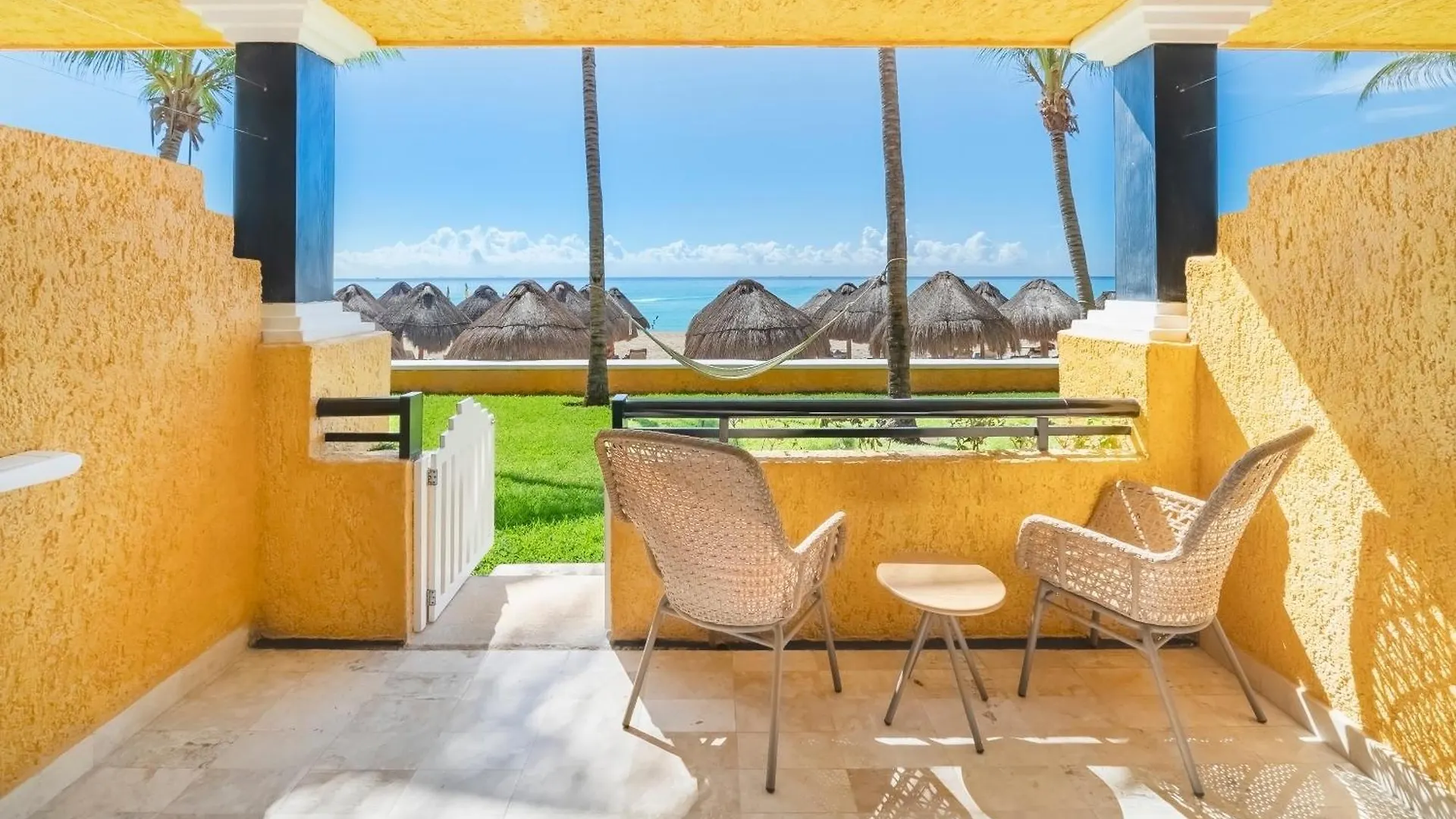 Iberostar Waves Quetzal Hotel Playa del Carmen Üdülőközpont
