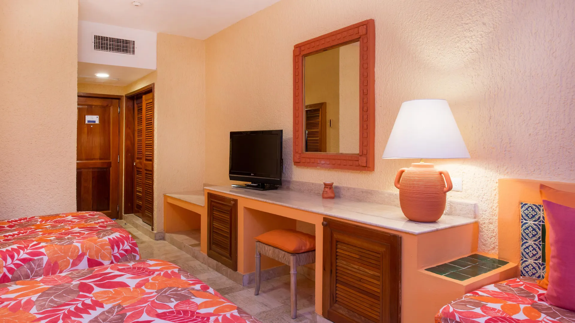 Iberostar Waves Quetzal Hotel Playa del Carmen